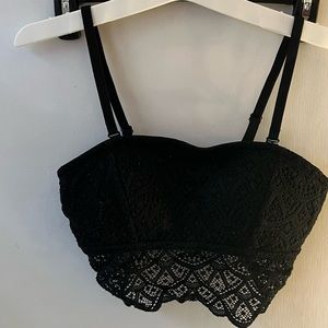 Black crop top with bra pads